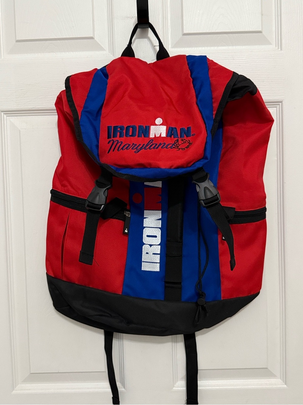 Maryland Triathlon red and blue adjustable back pack